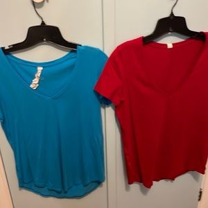 2 lululemon Tees